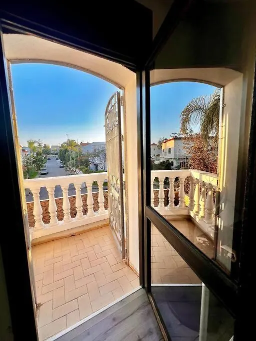 Nassali - Luxurious Beachfront Villa With Private Pool Casablanca