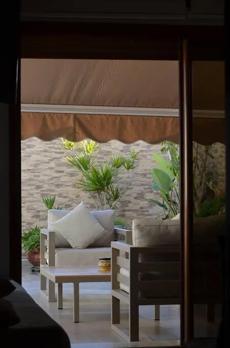 Nassali - Luxurious Beachfront Villa With Private Pool Casablanca